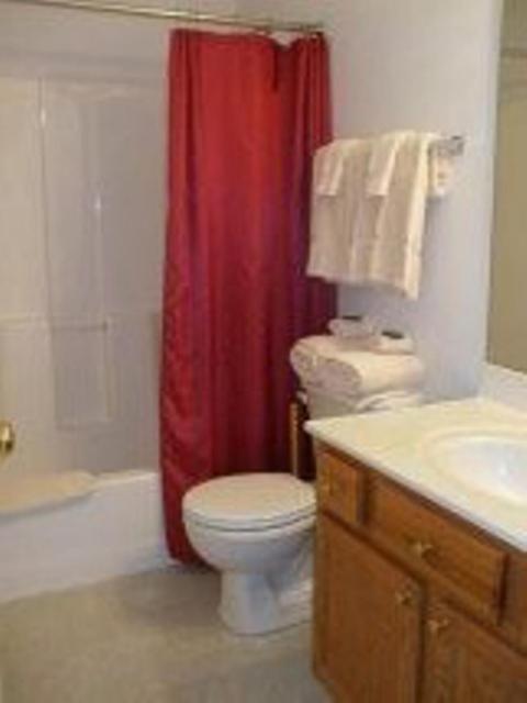 Eastside Suites Lynchburg Rom bilde